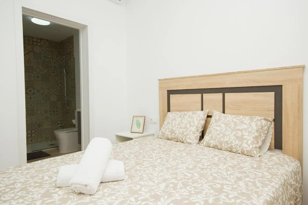 Los Alonsos - Open Mall - By Az Rentals Arrecife  Guest house Arrecife (Lanzarote)